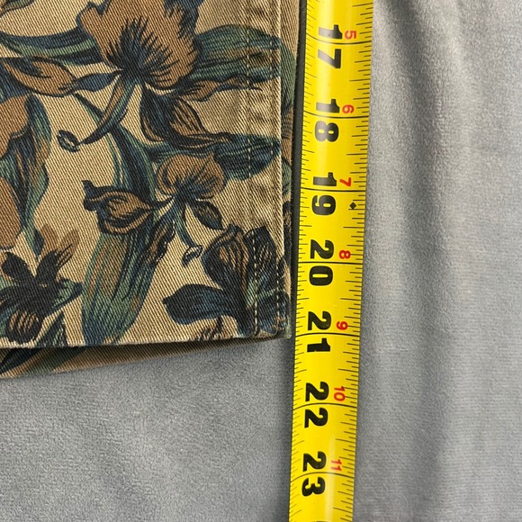 Denim Supply Ralph Lauren Men's Shorts Floral Print Size 40 - Picture 5 of 10